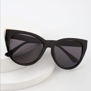 𝒢𝑜𝑙𝑑 & ℬ𝑙𝑎𝑐𝑘 𝒮𝑢𝑛𝑔𝑙𝑎𝑠𝑠𝑒𝑠